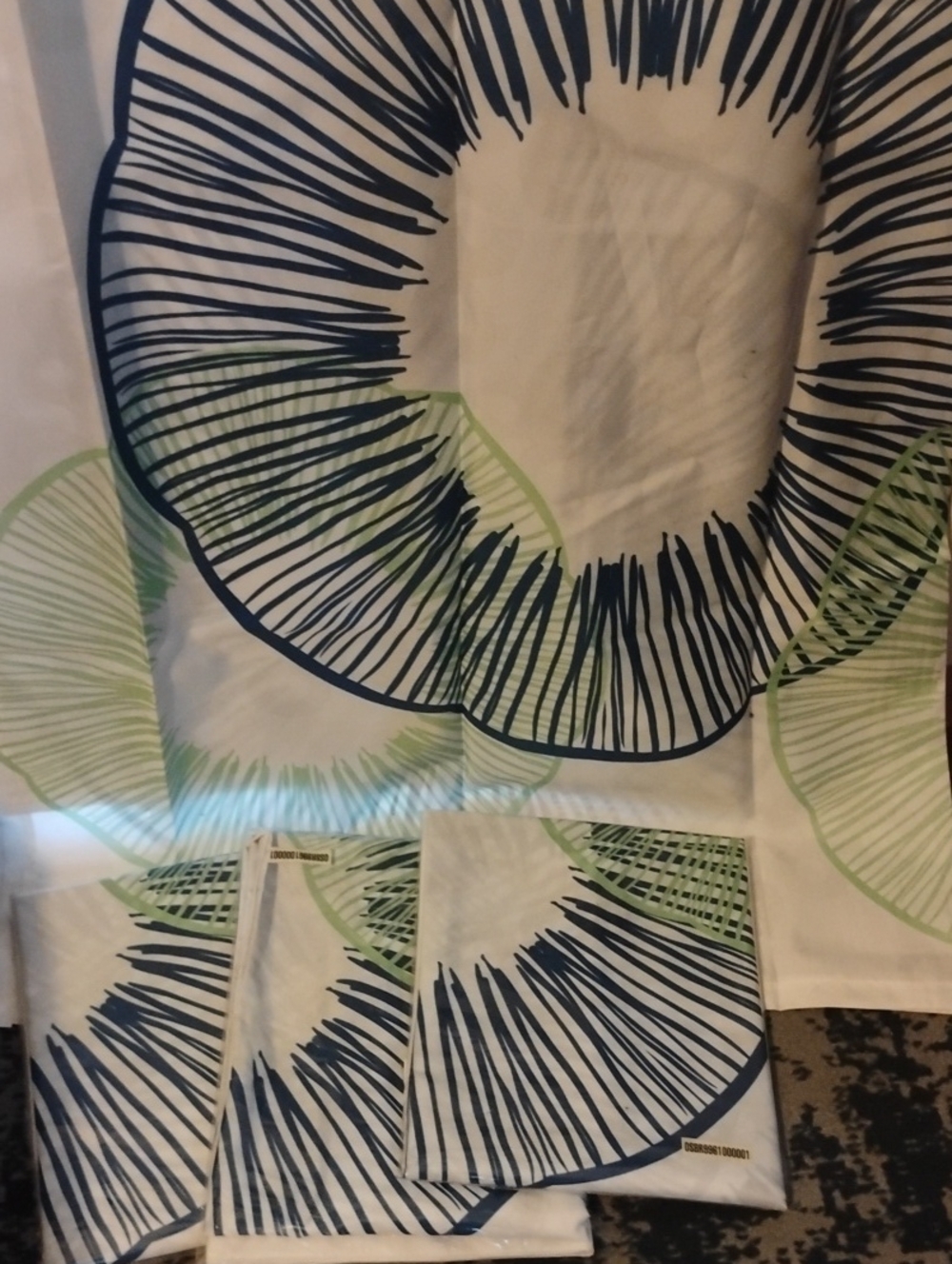 NWT 4 Panel Blue and GreenWindow/ Shower Curtain Set -